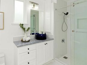 371 30th Street 404, Oakland CA 94609