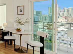 371 30th Street 404, Oakland CA 94609