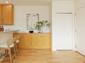 371 30th Street 404, Oakland CA 94609