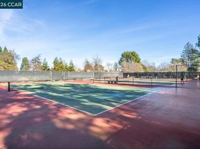 208 Siskiyou Ct, Walnut Creek CA 94598