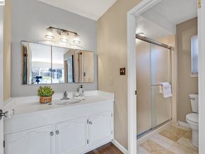 3623 Sutton Loop, Fremont CA 94536