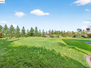 2808 Gray Fox Ct, Pleasanton CA 94566