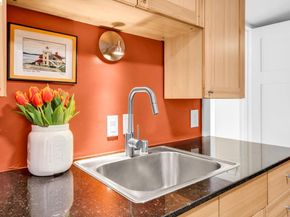 1101 Mountain Blvd, Oakland CA 94611