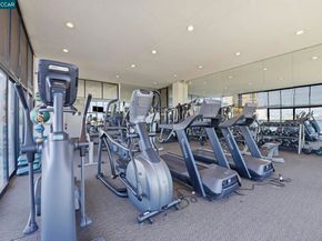 565 Bellevue Ave 1403, Oakland CA 94610