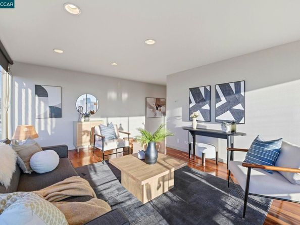 565 Bellevue Ave 1403, Oakland CA 94610