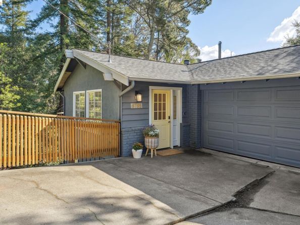 6785 Aitken Dr, Oakland CA 94611