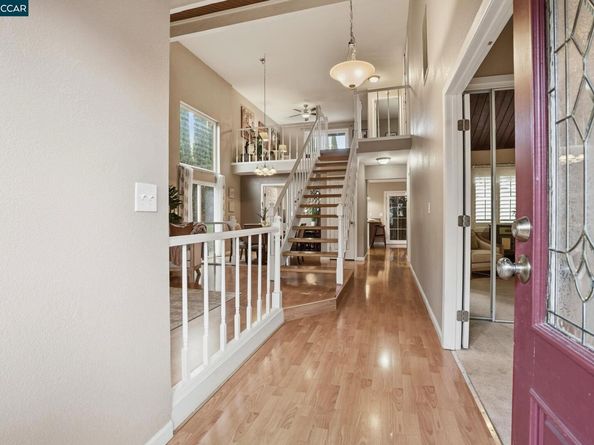 5454 Anselmo Ct, Concord CA 94521