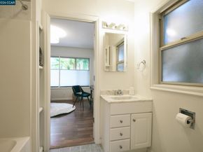 228 Arreba St., Martinez CA 94553