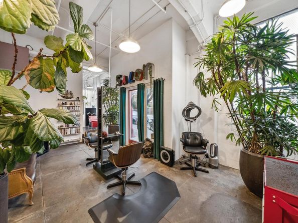 958 28th St. 2825B, Oakland CA 94608