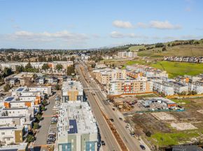 242 Bolt Ct, Hayward CA 94544