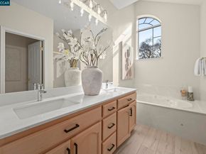 1384 Danville Blvd, Alamo CA 94507