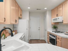 1384 Danville Blvd, Alamo CA 94507