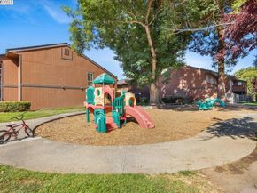 38623 Cherry Ln 175, Fremont CA 94536