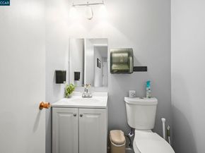 2560 Walnut Blvd 3, Walnut Creek CA 94596