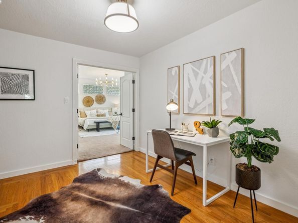 3296 Walnut Ln, Lafayette CA 94549
