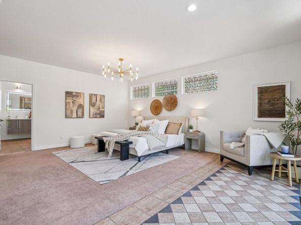 3296 Walnut Ln, Lafayette CA 94549