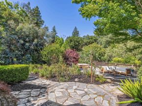 3296 Walnut Ln, Lafayette CA 94549