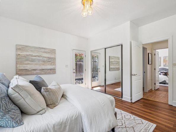 3296 Walnut Ln, Lafayette CA 94549