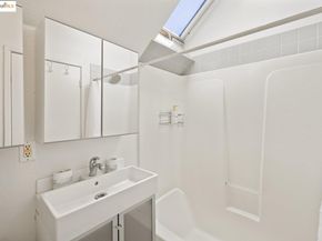 1450 4Th St #5 5, Berkeley CA 94710