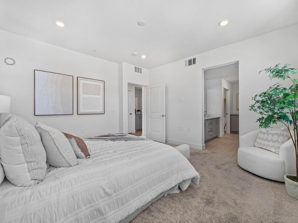 44867 S Grimmer Blvd 300, Fremont CA 94538