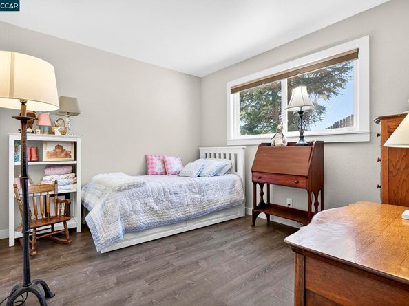 839 Reef Point Dr, Rodeo CA 94572