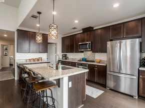 3077 Valley Of Hearts Del Pl 6, San Jose CA 95136