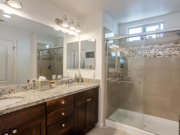 3077 Valley Of Hearts Del Pl 6, San Jose CA 95136