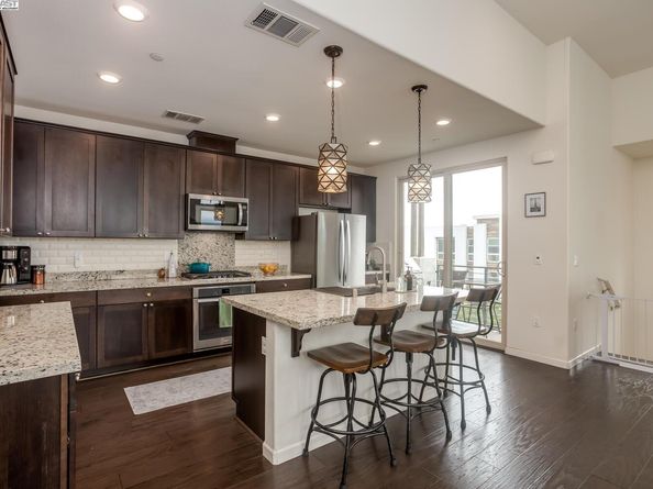 3077 Valley Of Hearts Del Pl 6, San Jose CA 95136
