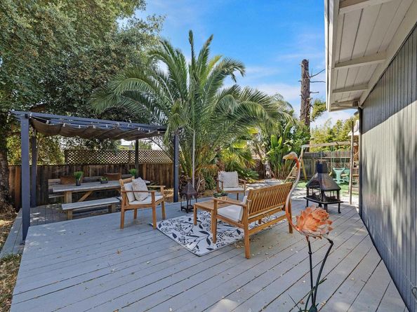 20089 Emerald Ct, Castro Valley CA 94546