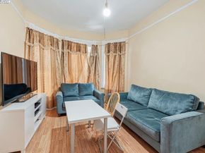 2530 Market St, Oakland CA 94607