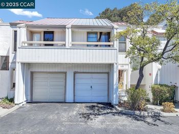 130 Creekside Ct