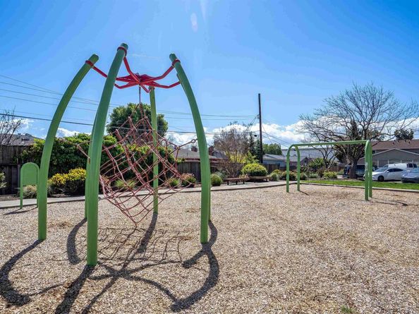 325 San Miguel Ct 2, Milpitas CA 95035