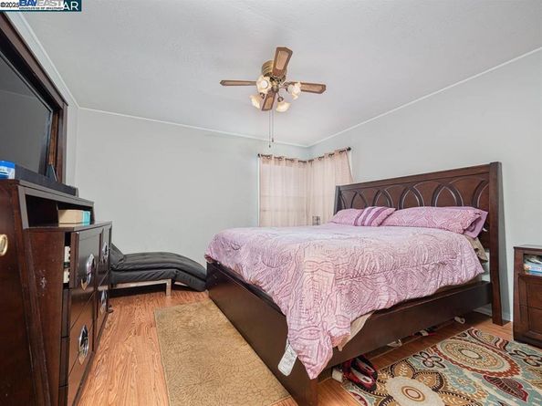 2130 102Nd Ave, Oakland CA 94603