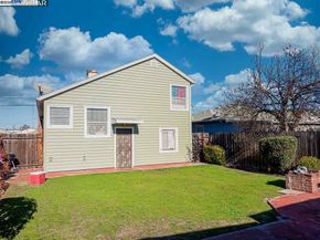 2130 102Nd Ave, Oakland CA 94603