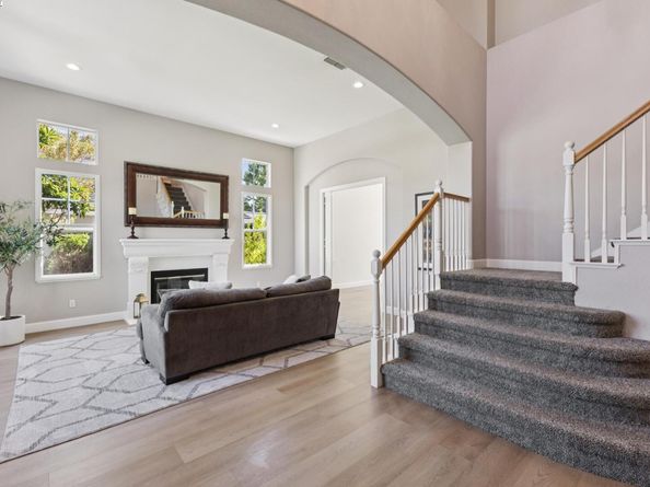 5531 Calico Ln, Pleasanton CA 94566