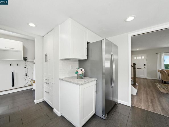 21 Miramonte Dr, Moraga CA 94556