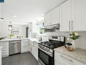 21 Miramonte Dr, Moraga CA 94556