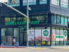 5524 Shattuck Ave, Oakland CA 94609
