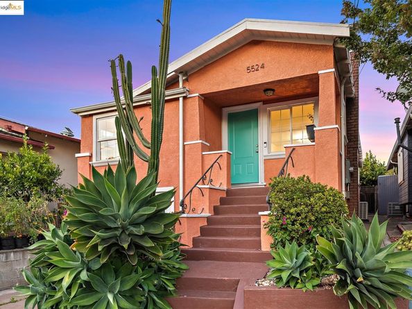 5524 Shattuck Ave, Oakland CA 94609