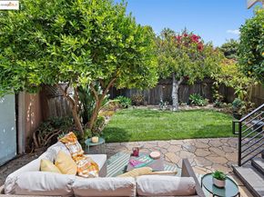 5524 Shattuck Ave, Oakland CA 94609