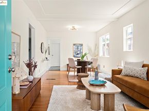 5524 Shattuck Ave, Oakland CA 94609