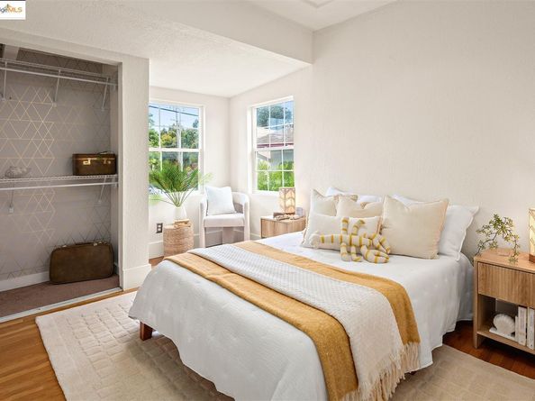 5524 Shattuck Ave, Oakland CA 94609