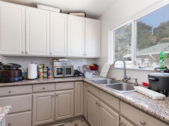 1821 74Th Ave, Oakland CA 94621