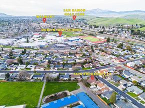 7476 Brookdale Ct, Dublin CA 94568