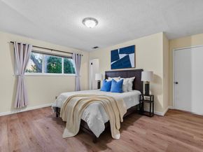 7476 Brookdale Ct, Dublin CA 94568