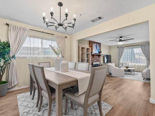 7476 Brookdale Ct, Dublin CA 94568