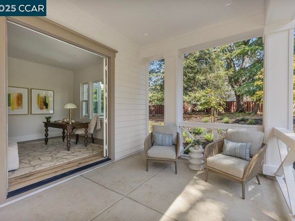 1953 La Cadena, Diablo CA 94528