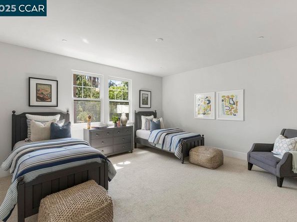 1953 La Cadena, Diablo CA 94528