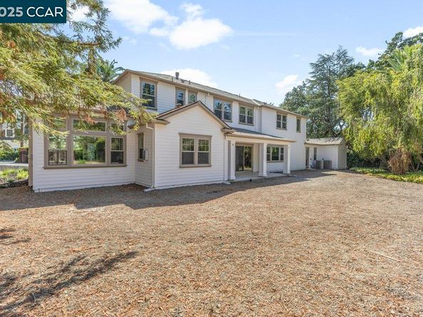 1953 La Cadena, Diablo CA 94528
