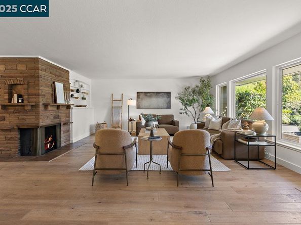 1071 Serrano Ct, Lafayette CA 94549